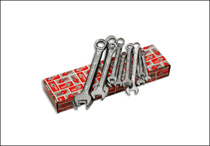 Set of combination spanners