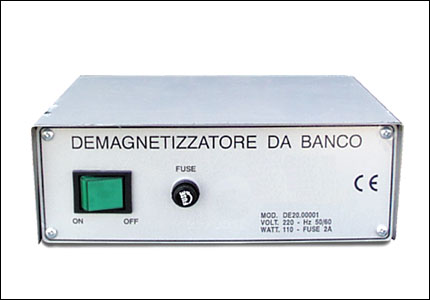 Bench demagnetizer