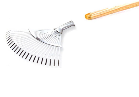 Metal garden rake