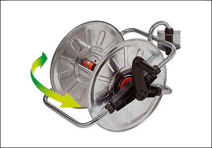 Wall hose reel