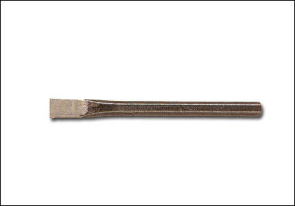 Stone chisel with flat nose