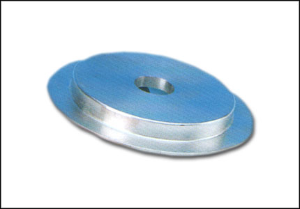 Reduction flange for laminar wheel