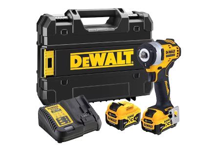 Cordless impact driver DCF903P2-QW 12 V, 3/8